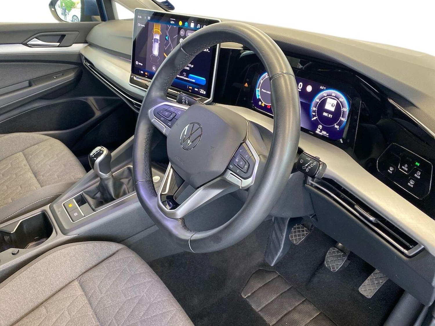 Used Volkswagen Golf 2024 for sale - 76418262: Photo 15