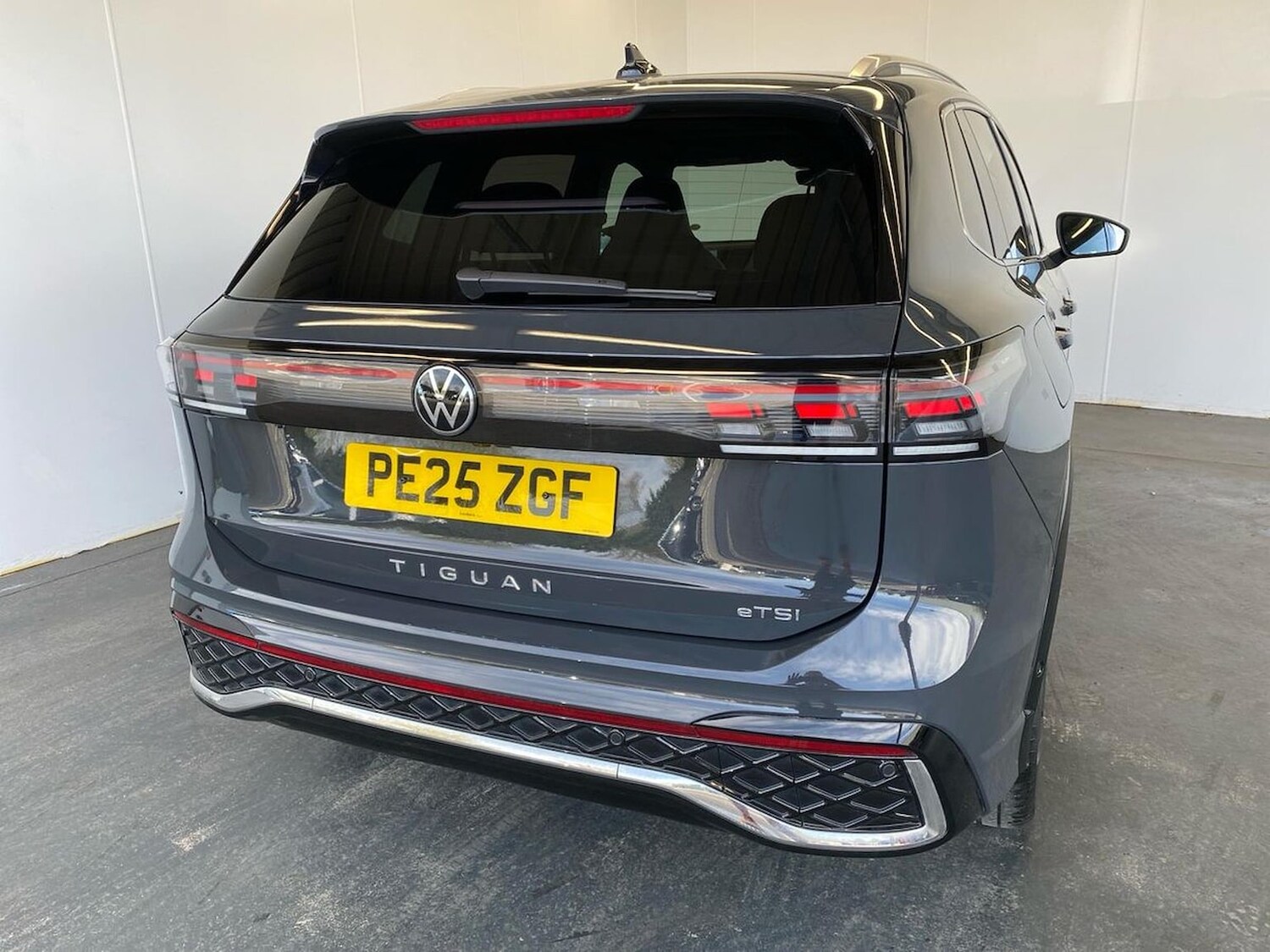 Used Volkswagen Tiguan 2025 for sale - 78195271: Photo 35