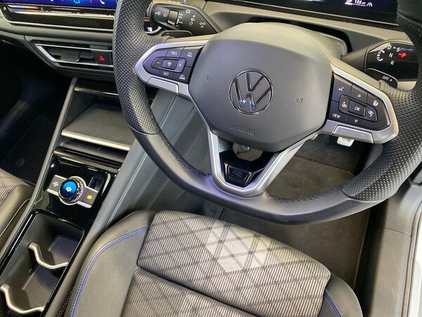 Used Volkswagen Tiguan 2024 for sale - 76225063: Photo 27