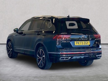 Used Volkswagen Tiguan Allspace 2023 for sale - 78354801: Photo