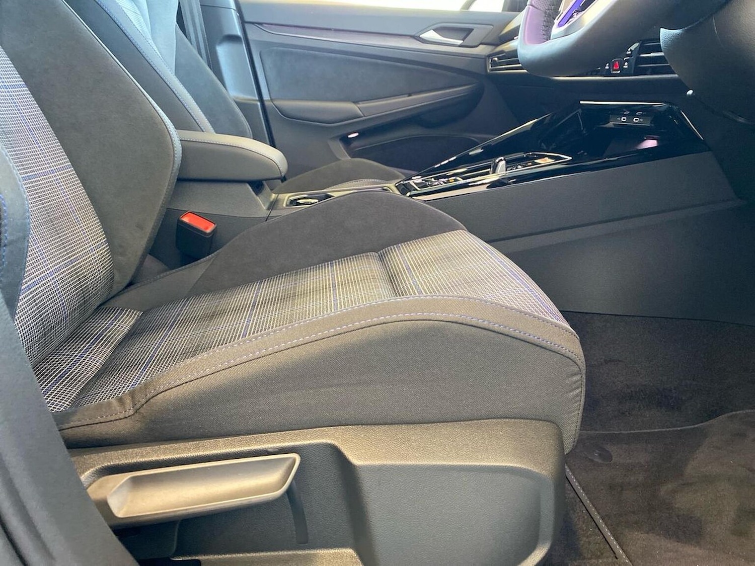 Used Volkswagen Golf 2025 for sale - 77635815: Photo 30