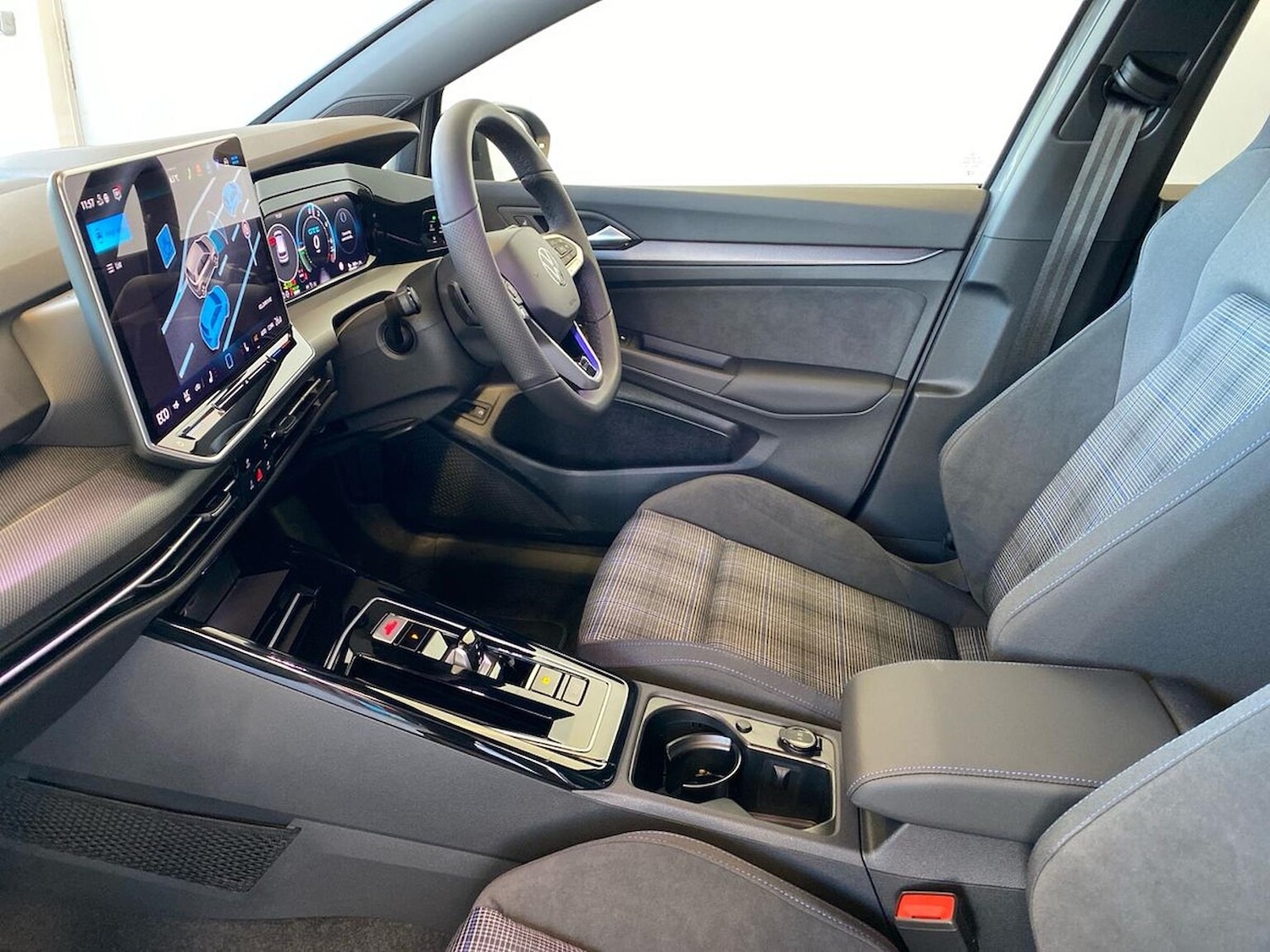 Used Volkswagen Golf 2025 for sale - 77635815: Photo 39