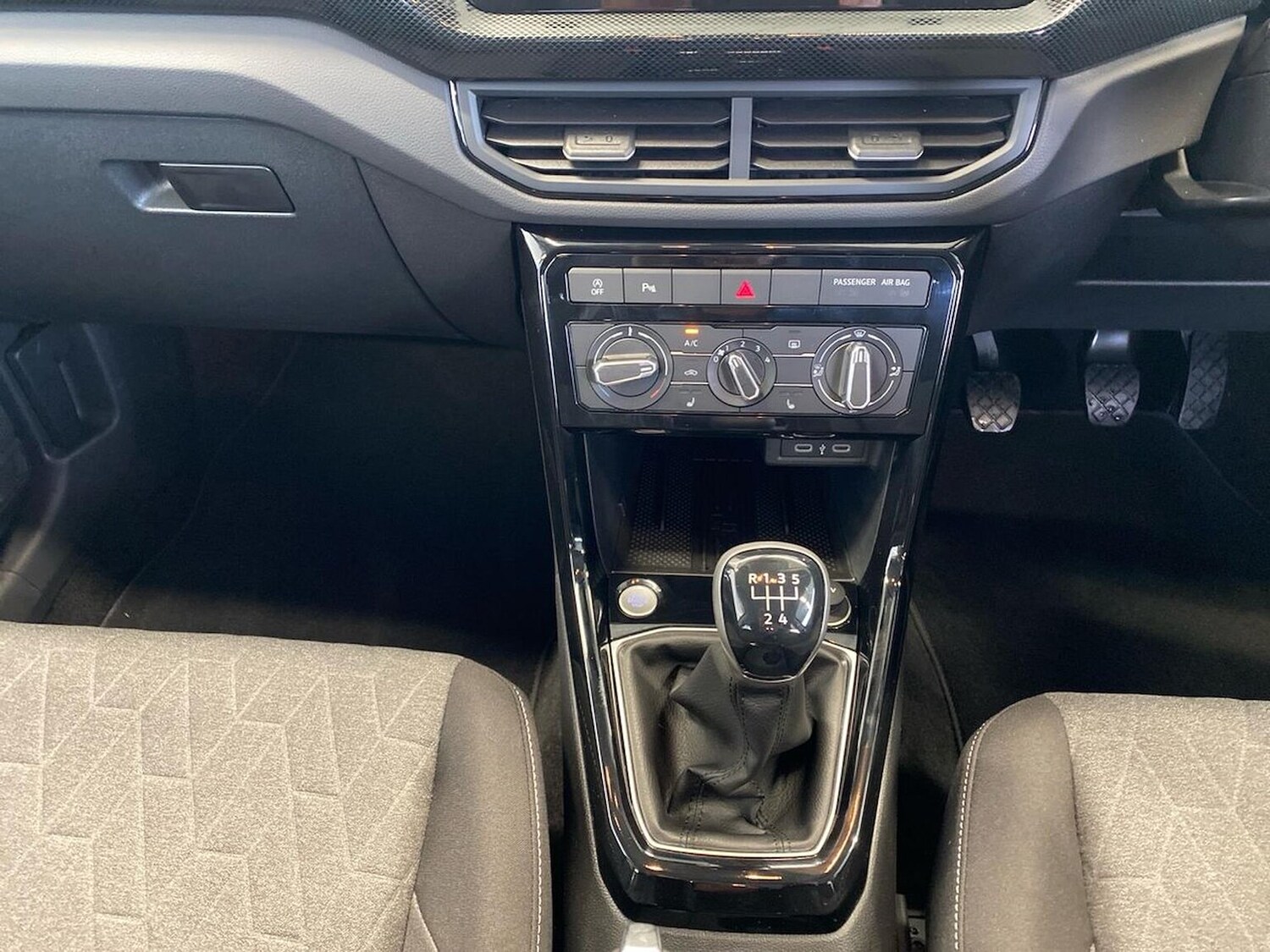 Used Volkswagen T-Cross 2025 for sale - 78139585: Photo 12