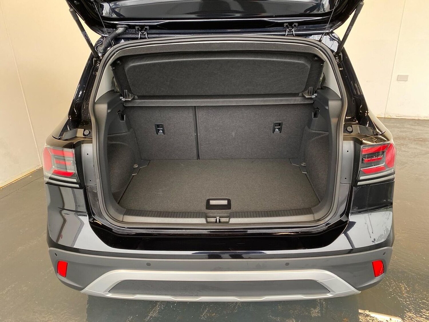 Used Volkswagen T-Cross 2025 for sale - 78139585: Photo 17