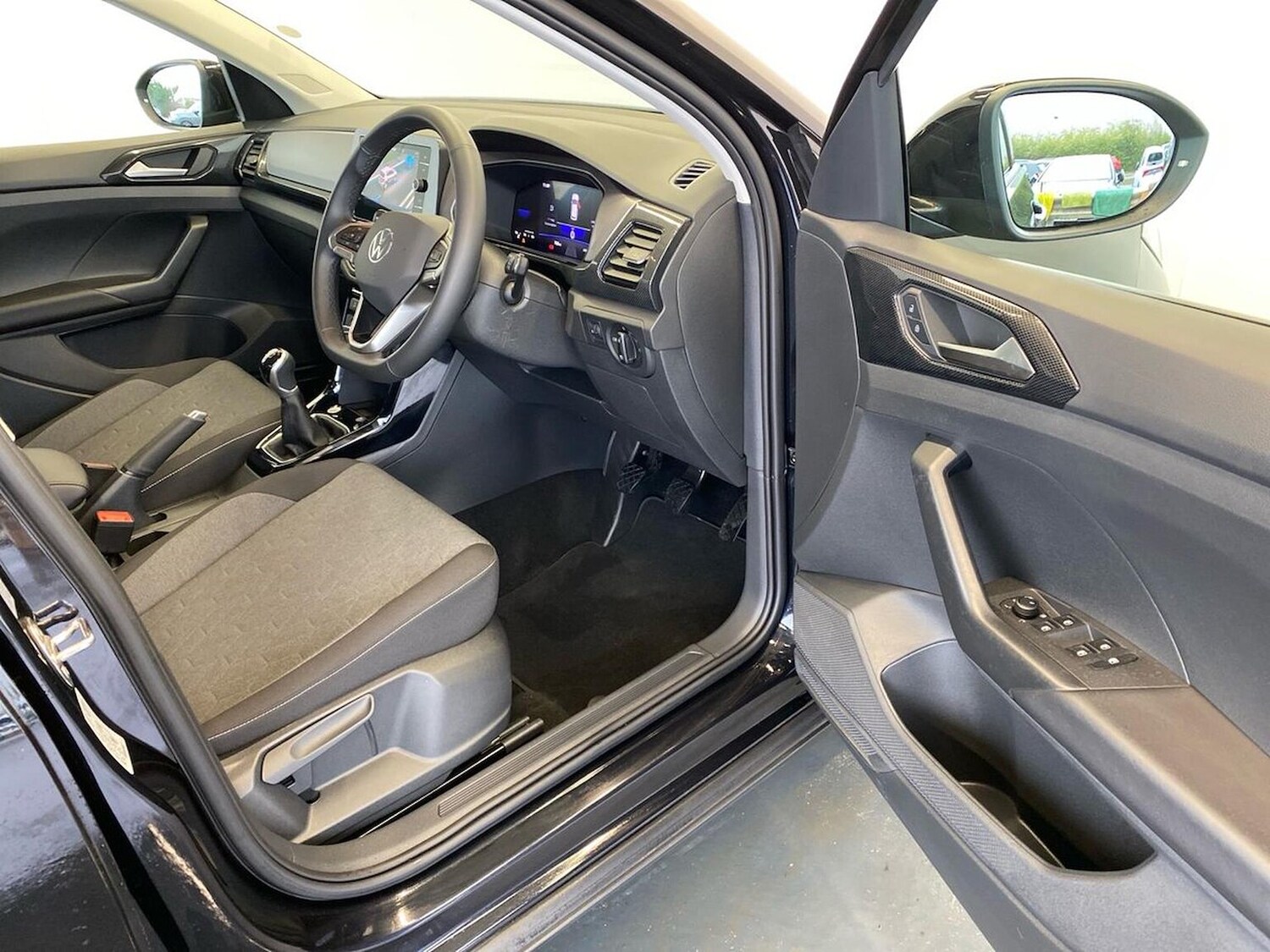 Used Volkswagen T-Cross 2025 for sale - 78139585: Photo 21