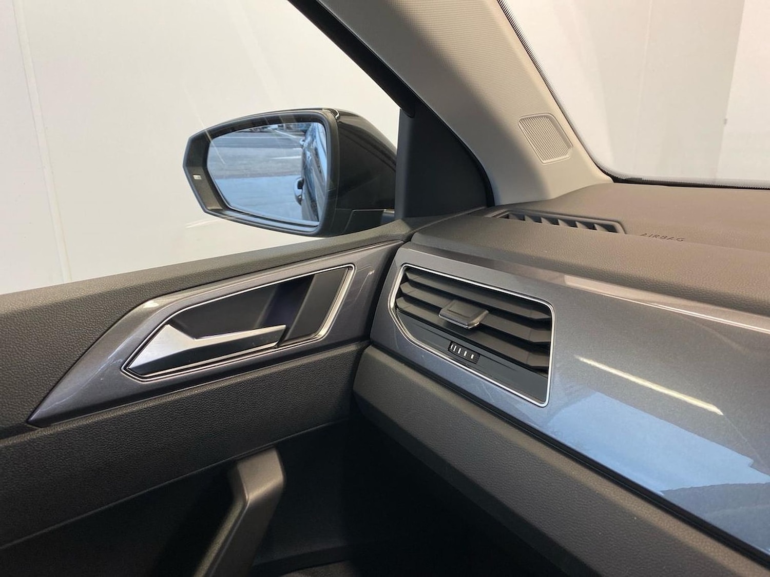 Used Volkswagen Polo 2022 for sale - 77056762: Photo 33