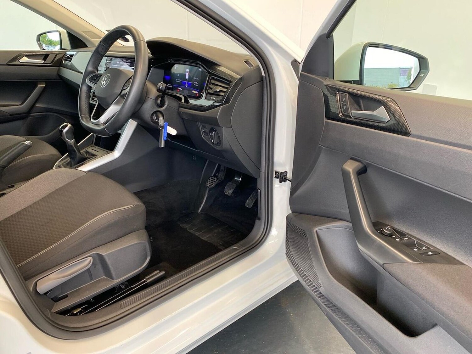 Used Volkswagen Polo 2024 for sale - 76144300: Photo 21