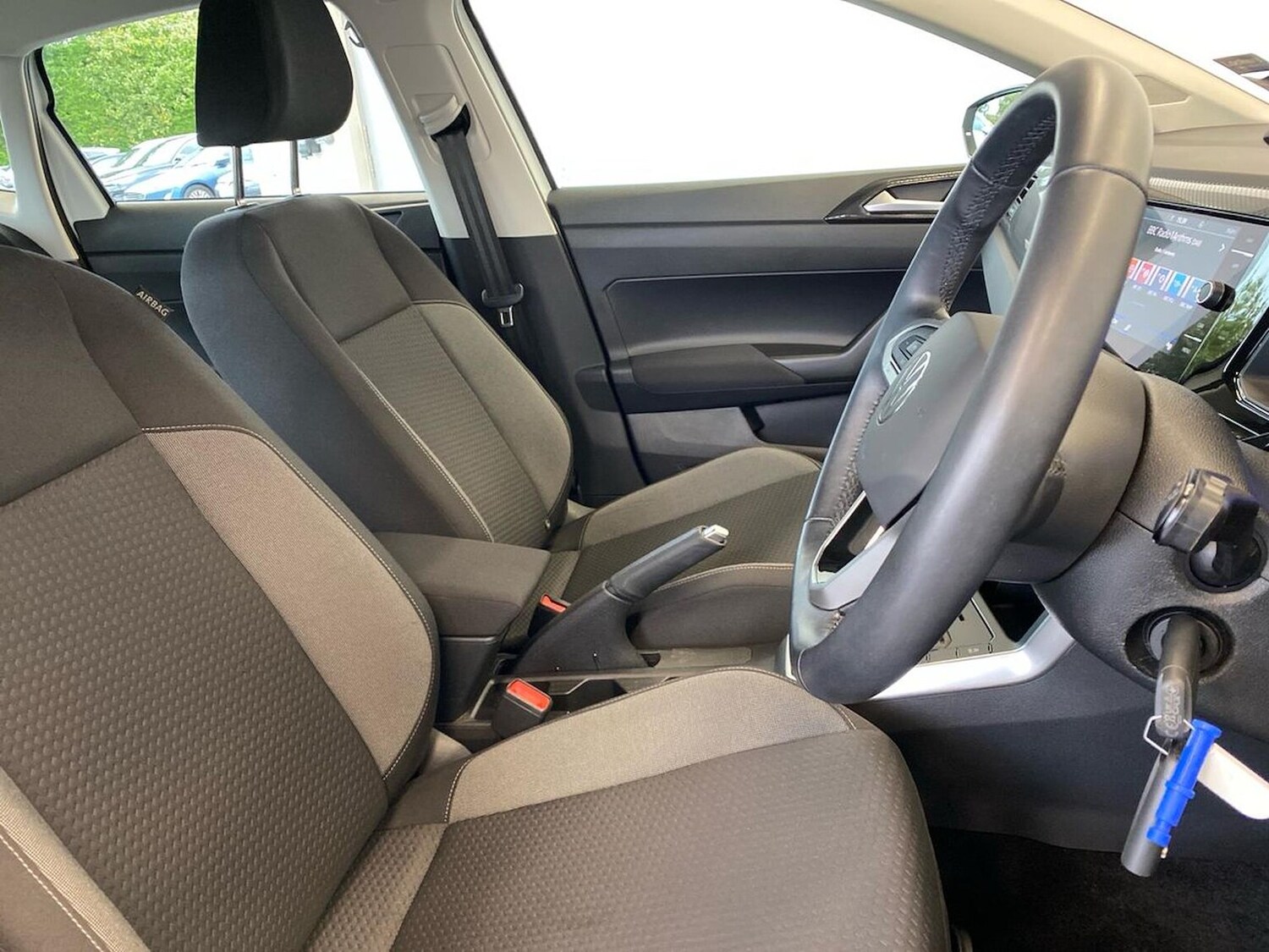 Used Volkswagen Polo 2024 for sale - 76144300: Photo 32