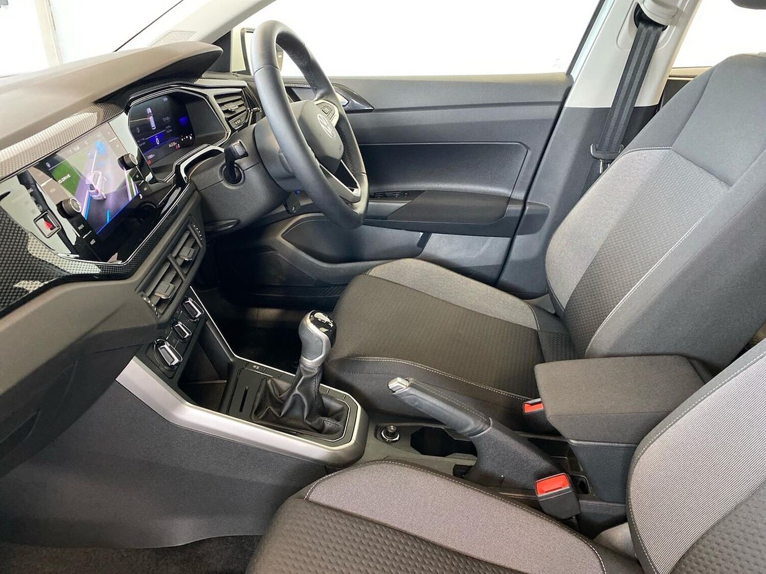 Used Volkswagen Polo 2024 for sale - 76144300: Photo 40