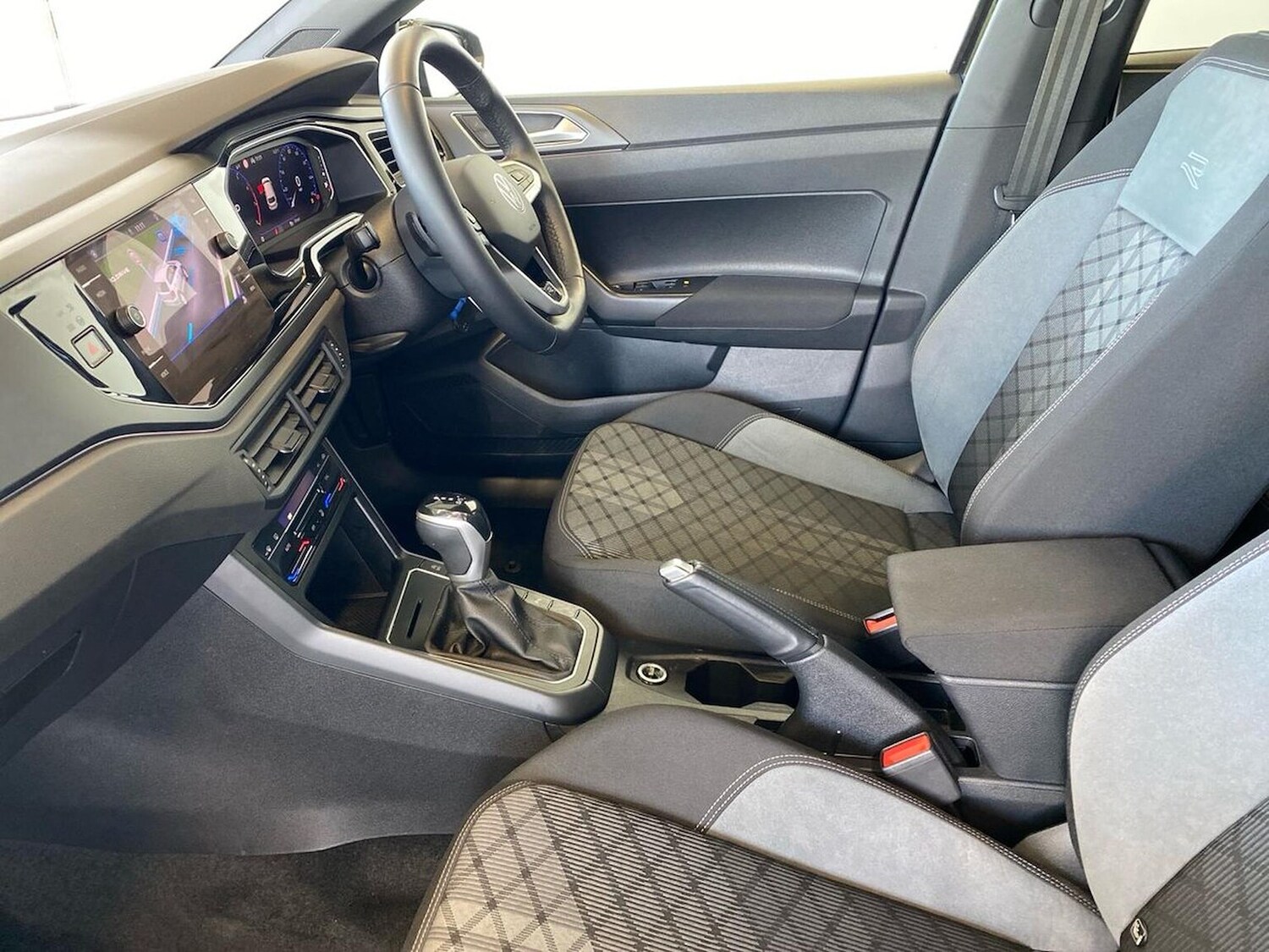 Used Volkswagen Polo 2022 for sale - 78194945: Photo 39