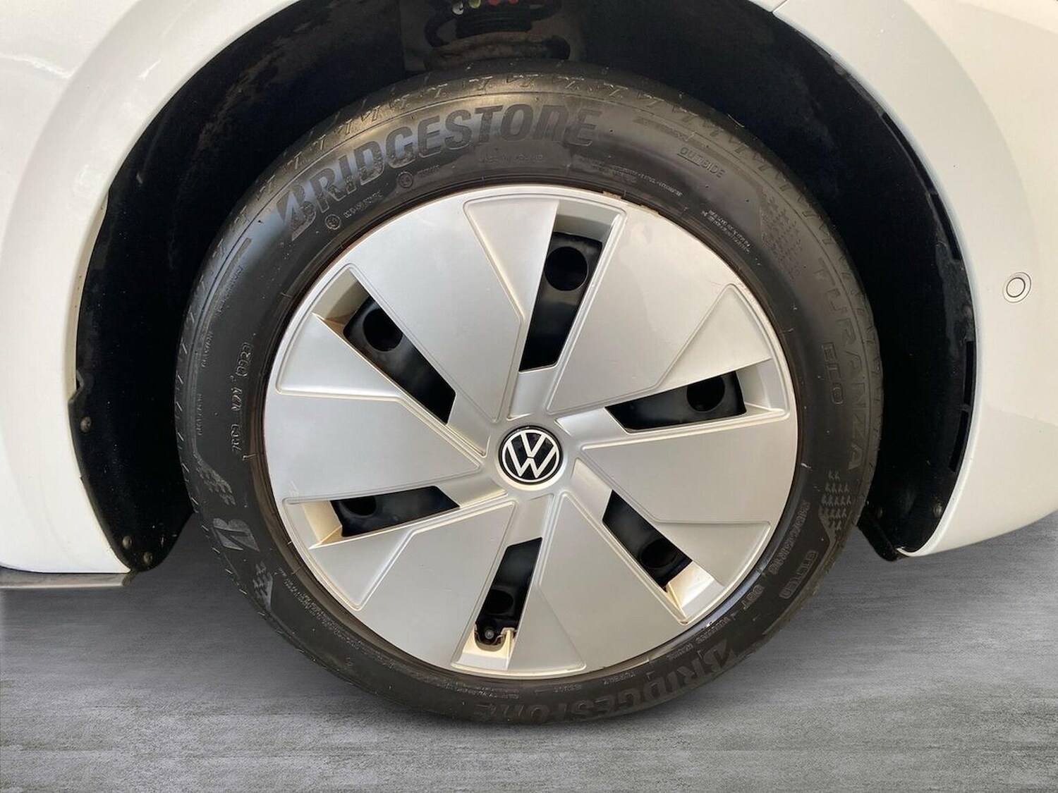 Used Volkswagen ID.3 2022 for sale - 77676368: Photo 6