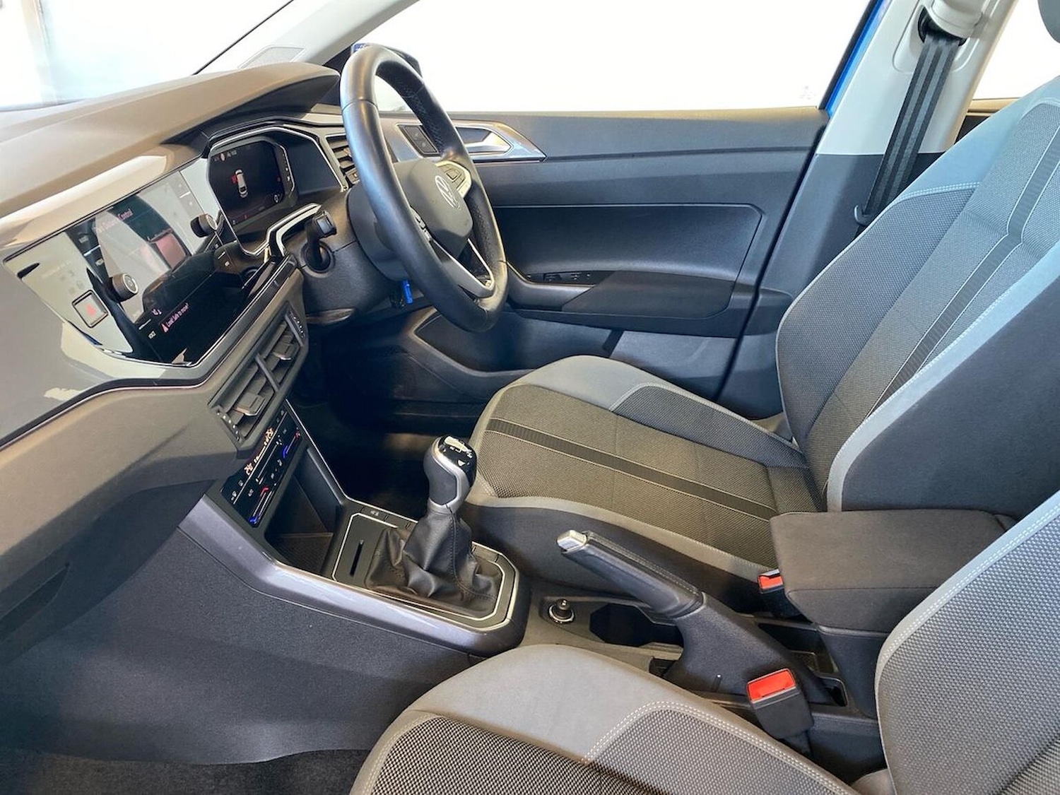 Used Volkswagen Polo 2022 for sale - 76877939: Photo 39