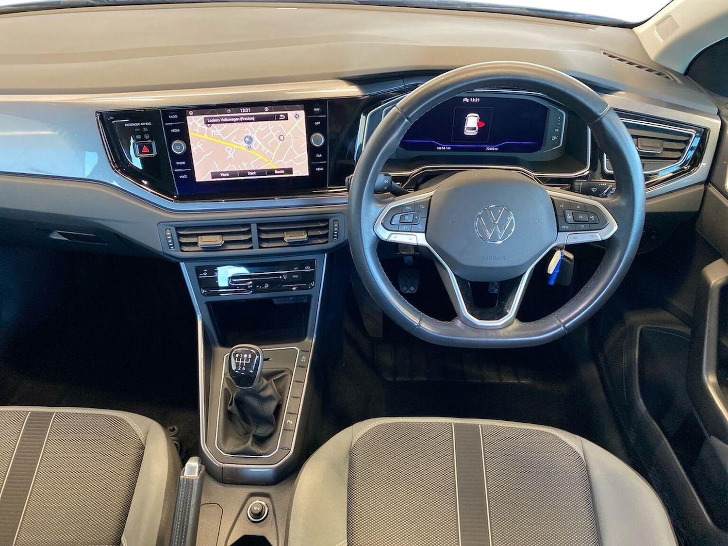 Used Volkswagen Polo 2022 for sale - 76877939: Photo 9