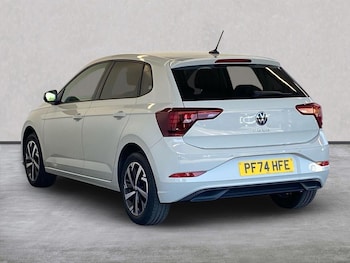 Used Volkswagen Polo 2024 for sale - 78716802: Photo