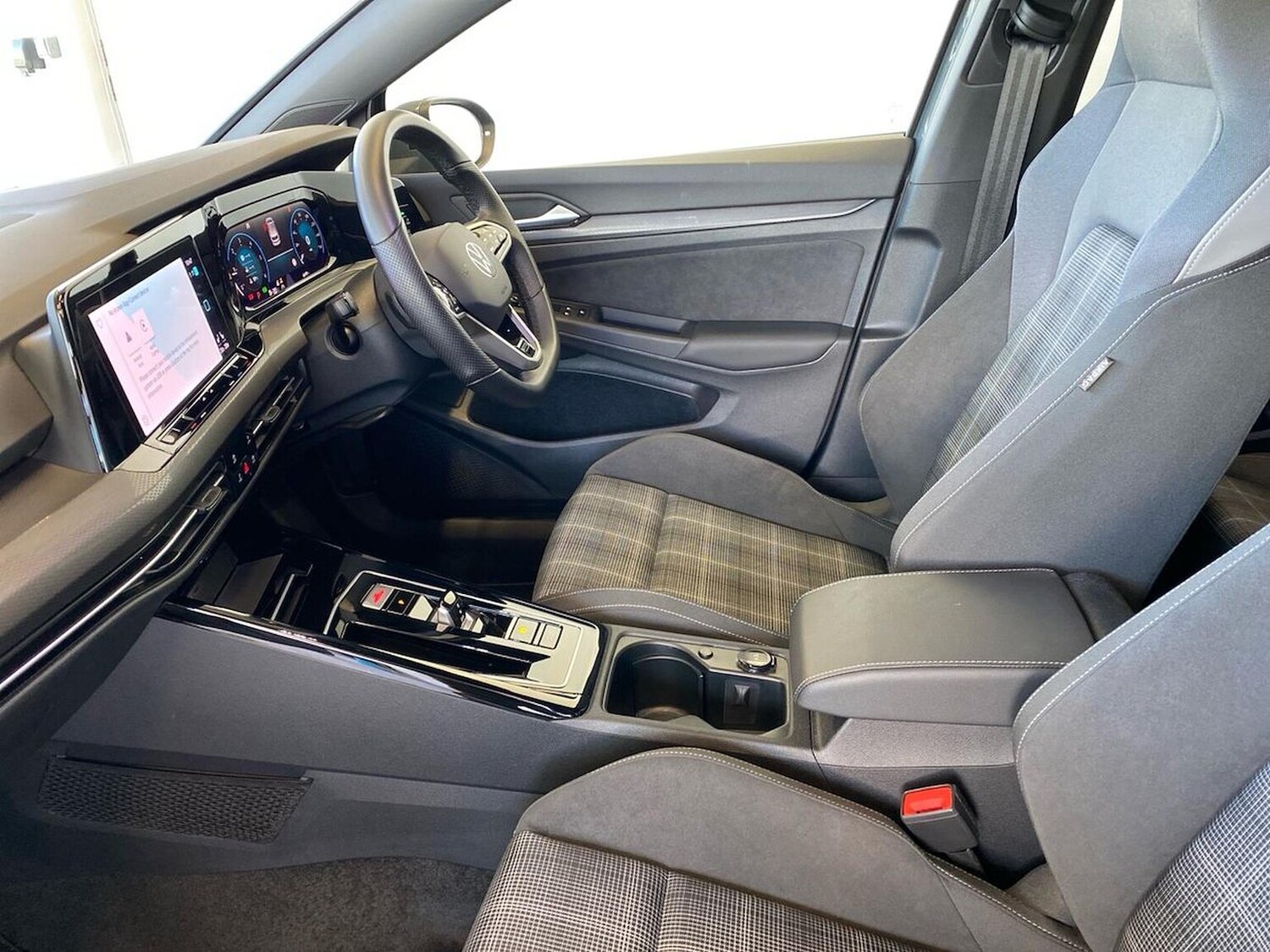 Used Volkswagen Golf 2023 for sale - 78223286: Photo 39