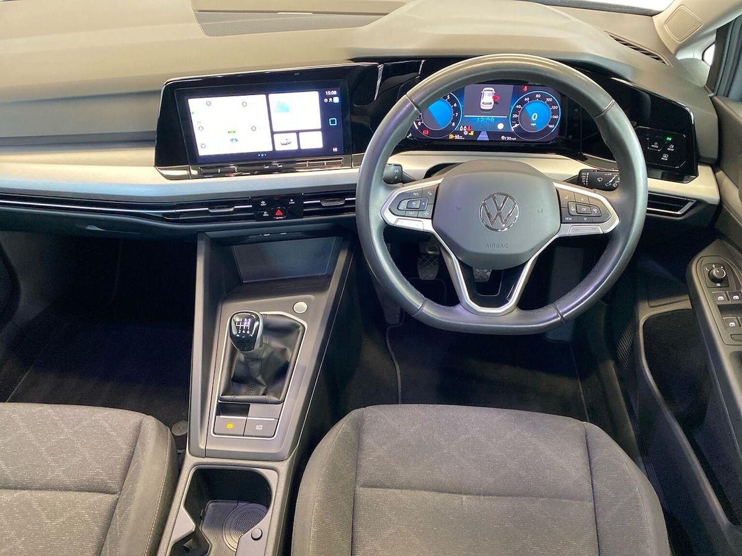 Used Volkswagen Golf 2023 for sale - 76418256: Photo 9