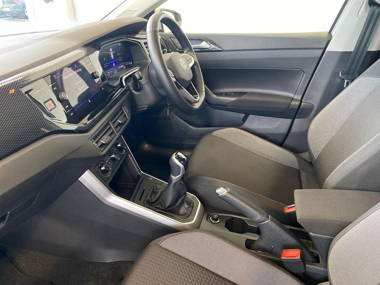 Used Volkswagen Polo 2024 for sale - 78194758: Photo 40