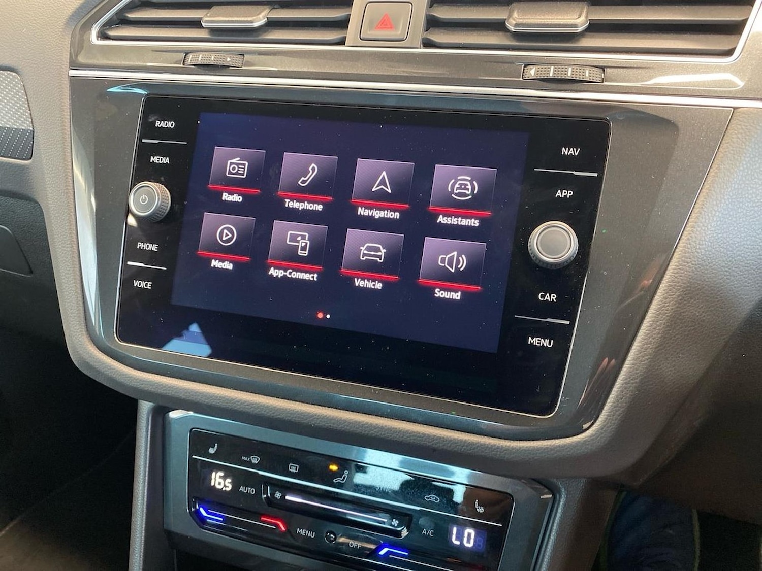 Used Volkswagen Tiguan 2023 for sale - 76324690: Photo 11