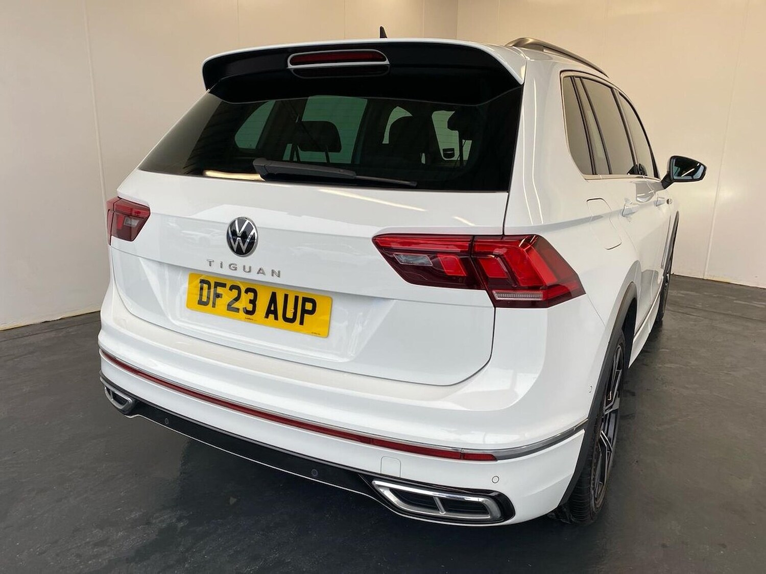 Used Volkswagen Tiguan 2023 for sale - 76324690: Photo 35