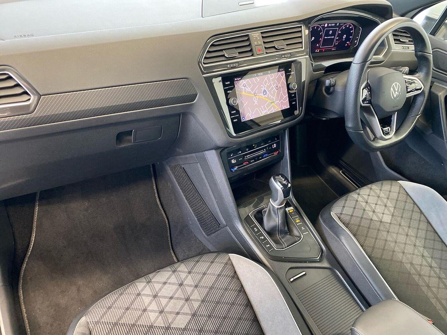 Used Volkswagen Tiguan 2023 for sale - 76324690: Photo 7