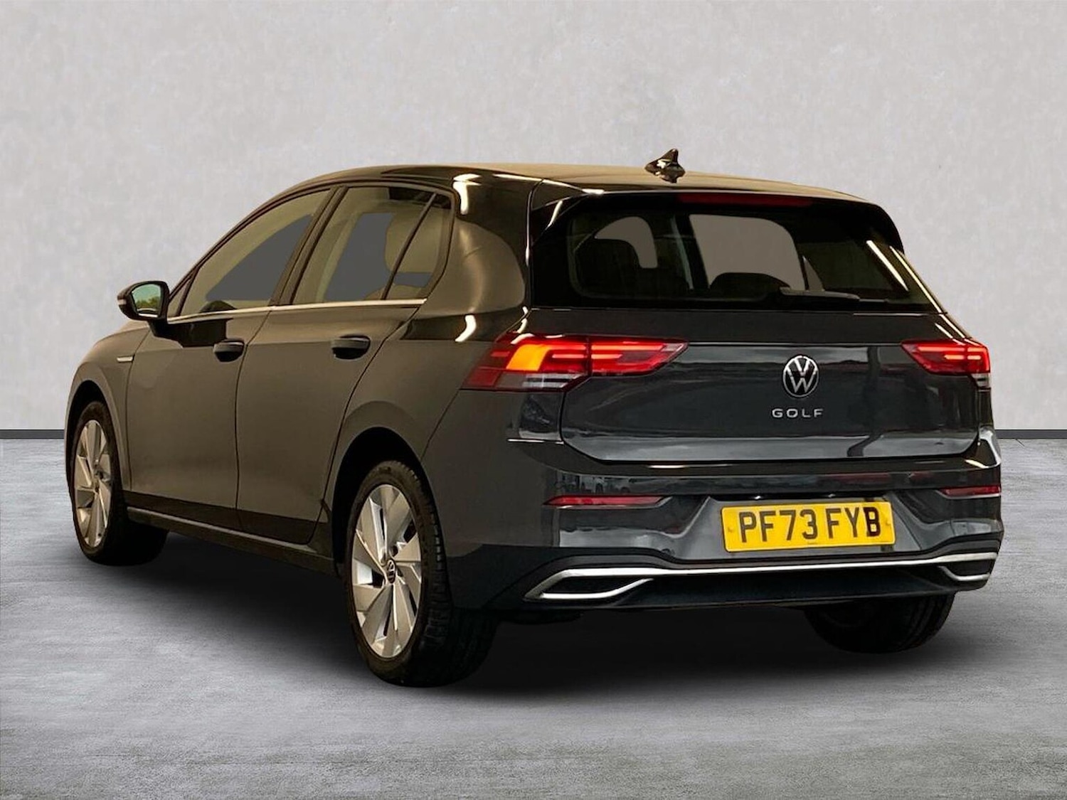 Used Volkswagen Golf 2023 for sale - 76144249: Photo 2