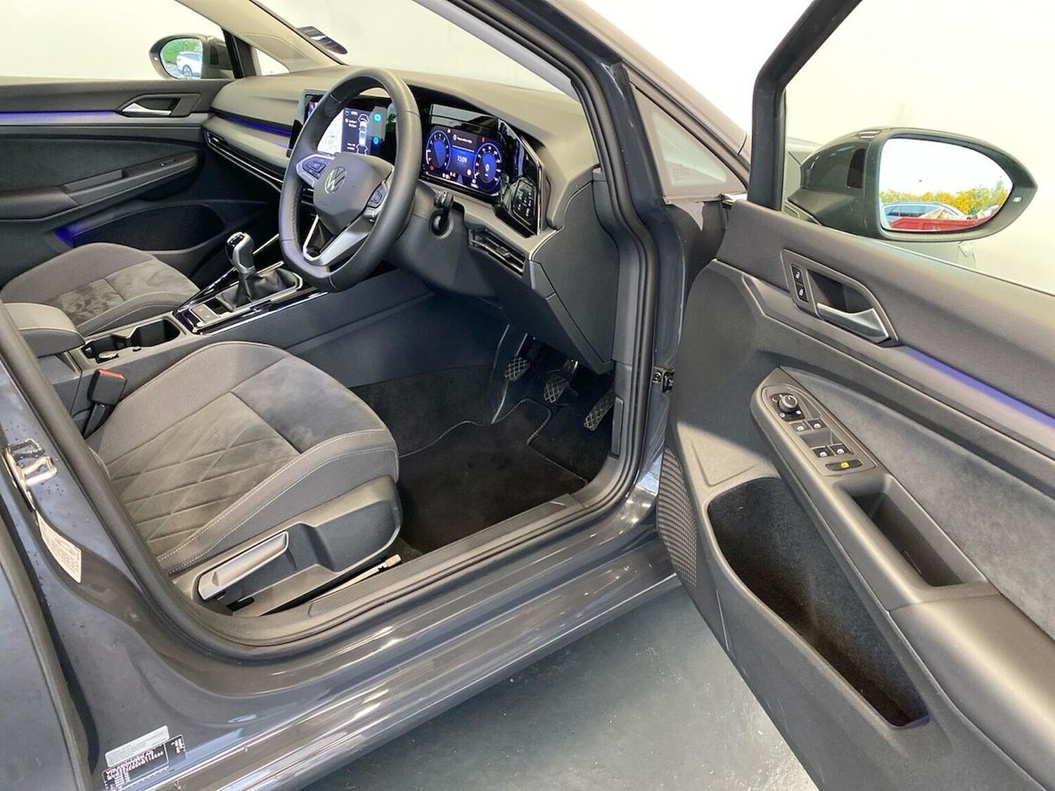 Used Volkswagen Golf 2023 for sale - 76144249: Photo 21
