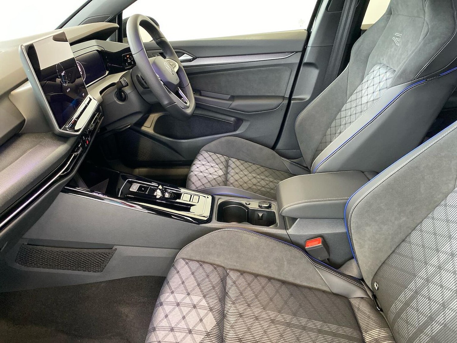 Used Volkswagen Golf 2025 for sale - 76177593: Photo 40