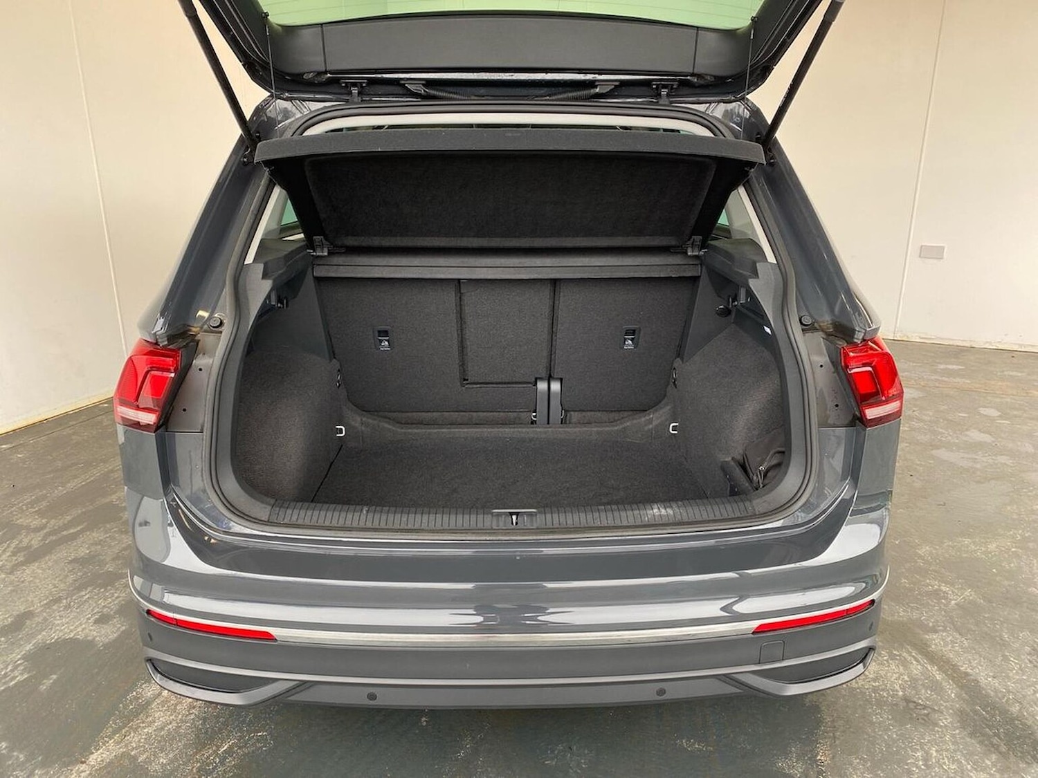 Used Volkswagen Tiguan 2023 for sale - 78194749: Photo 17