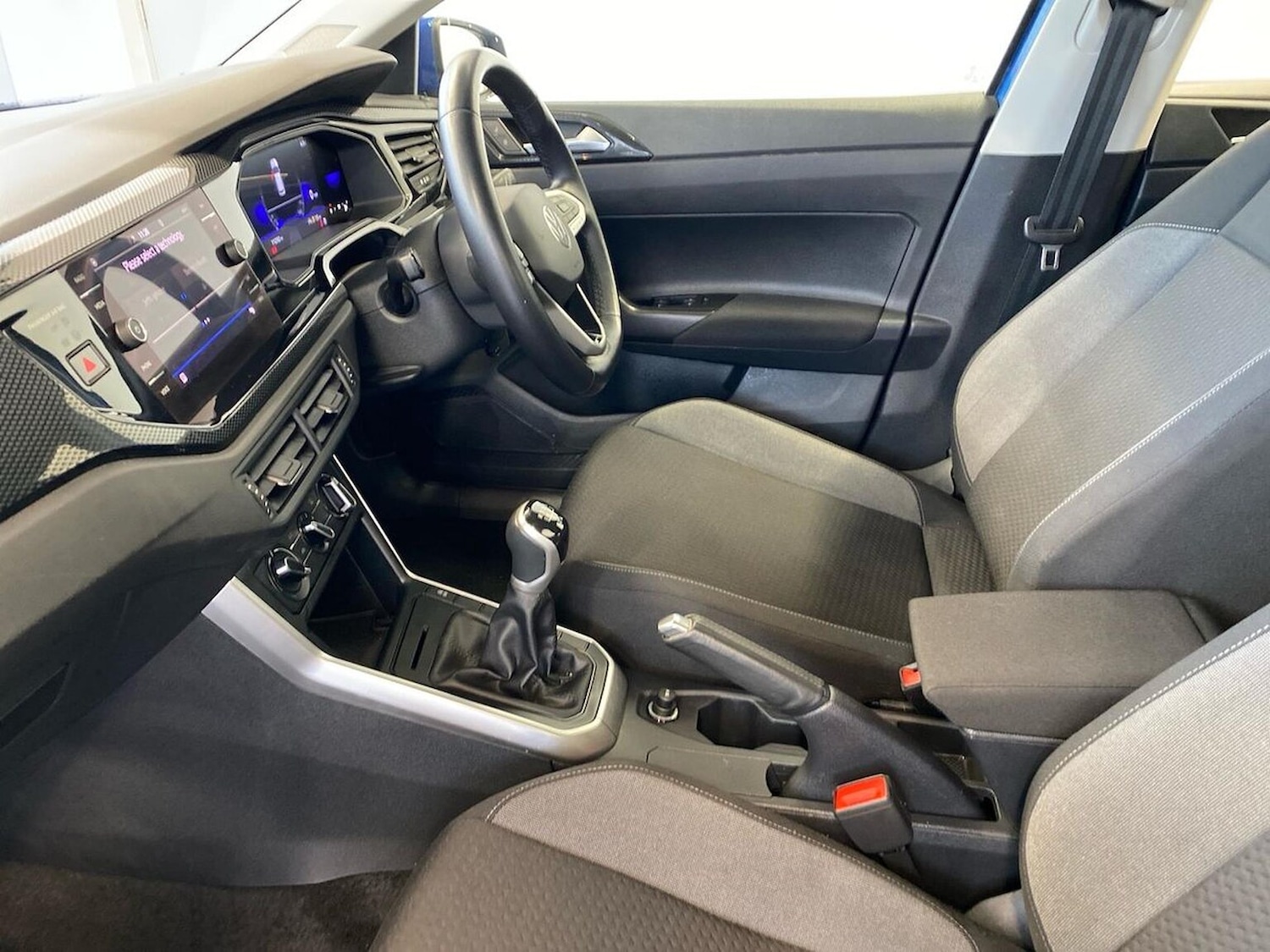 Used Volkswagen Polo 2024 for sale - 76979909: Photo 38