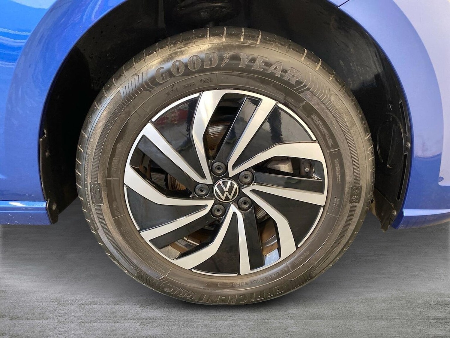 Used Volkswagen Polo 2024 for sale - 76979909: Photo 6