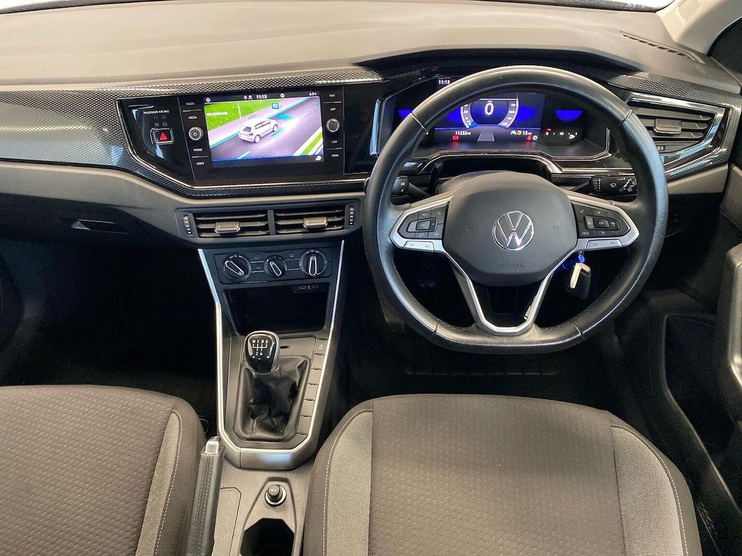 Used Volkswagen Polo 2024 for sale - 76979909: Photo 9