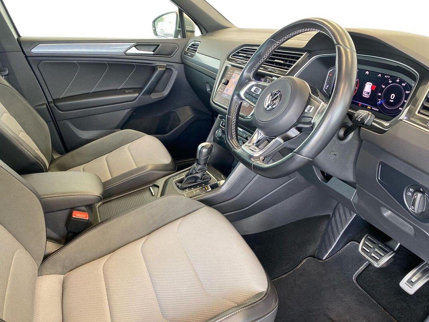 Used Volkswagen Tiguan 2020 for sale - 78198082: Photo 15