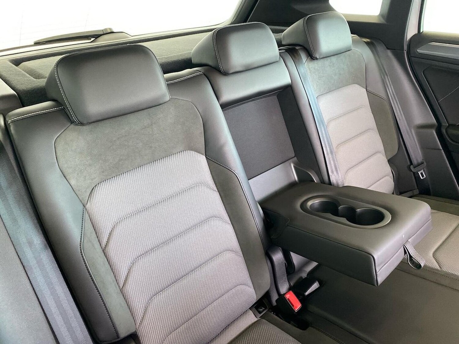 Used Volkswagen Tiguan 2020 for sale - 78198082: Photo 16