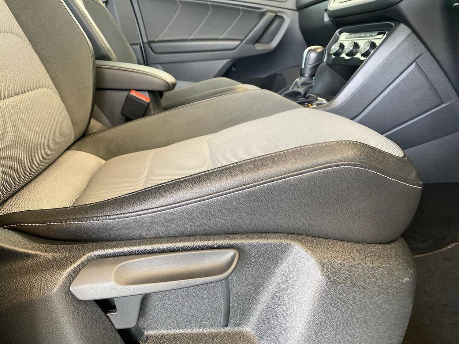 Used Volkswagen Tiguan 2020 for sale - 78198082: Photo 30