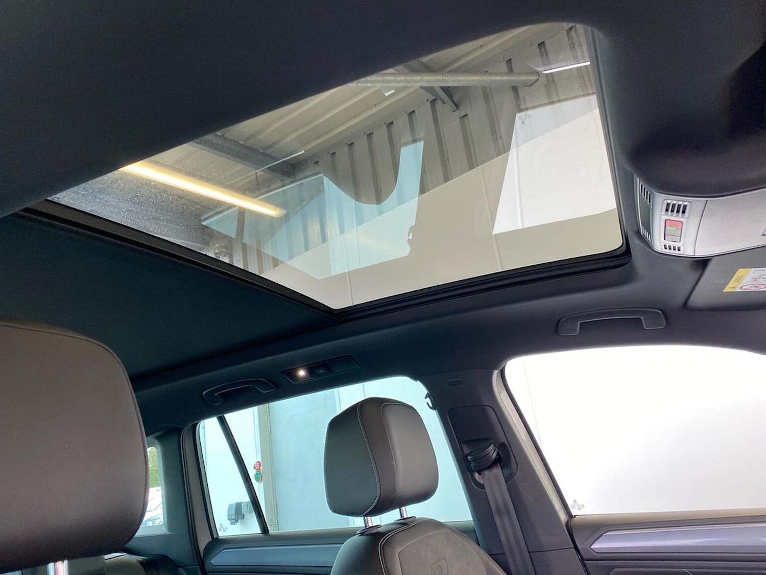 Used Volkswagen Tiguan 2020 for sale - 78198082: Photo 32