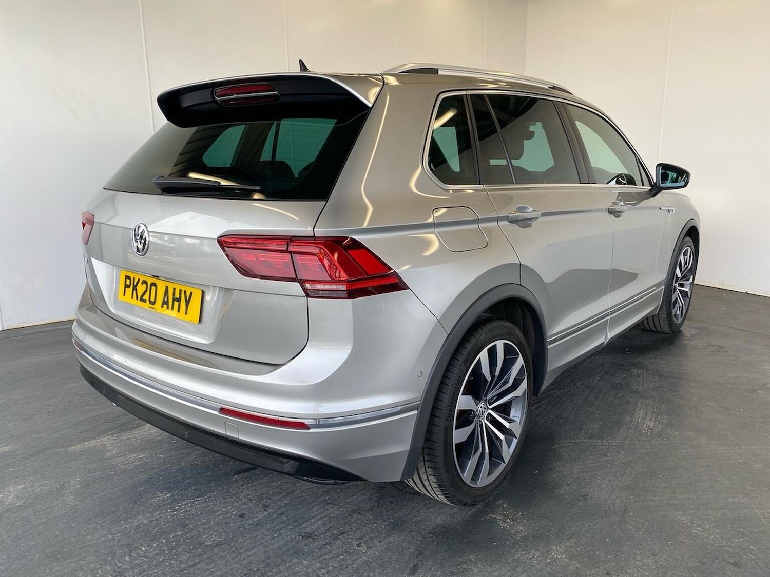 Used Volkswagen Tiguan 2020 for sale - 78198082: Photo 36
