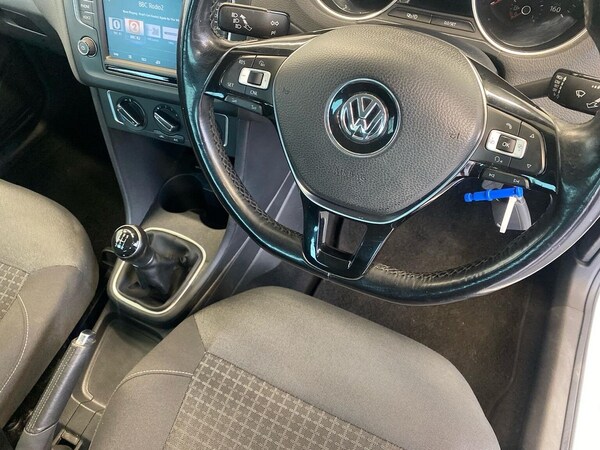 Used Volkswagen Polo 2017 for sale - 76293047: Photo 27