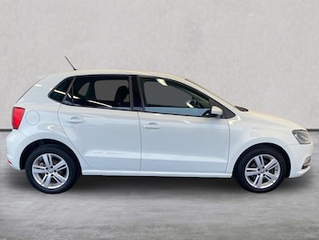 Used Volkswagen Polo 2017 for sale - 76293047: Photo 3