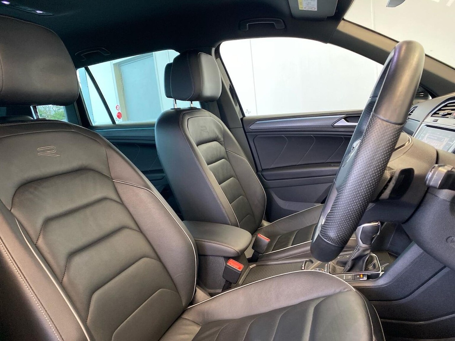 Used Volkswagen Tiguan 2021 for sale - 77729954: Photo 32