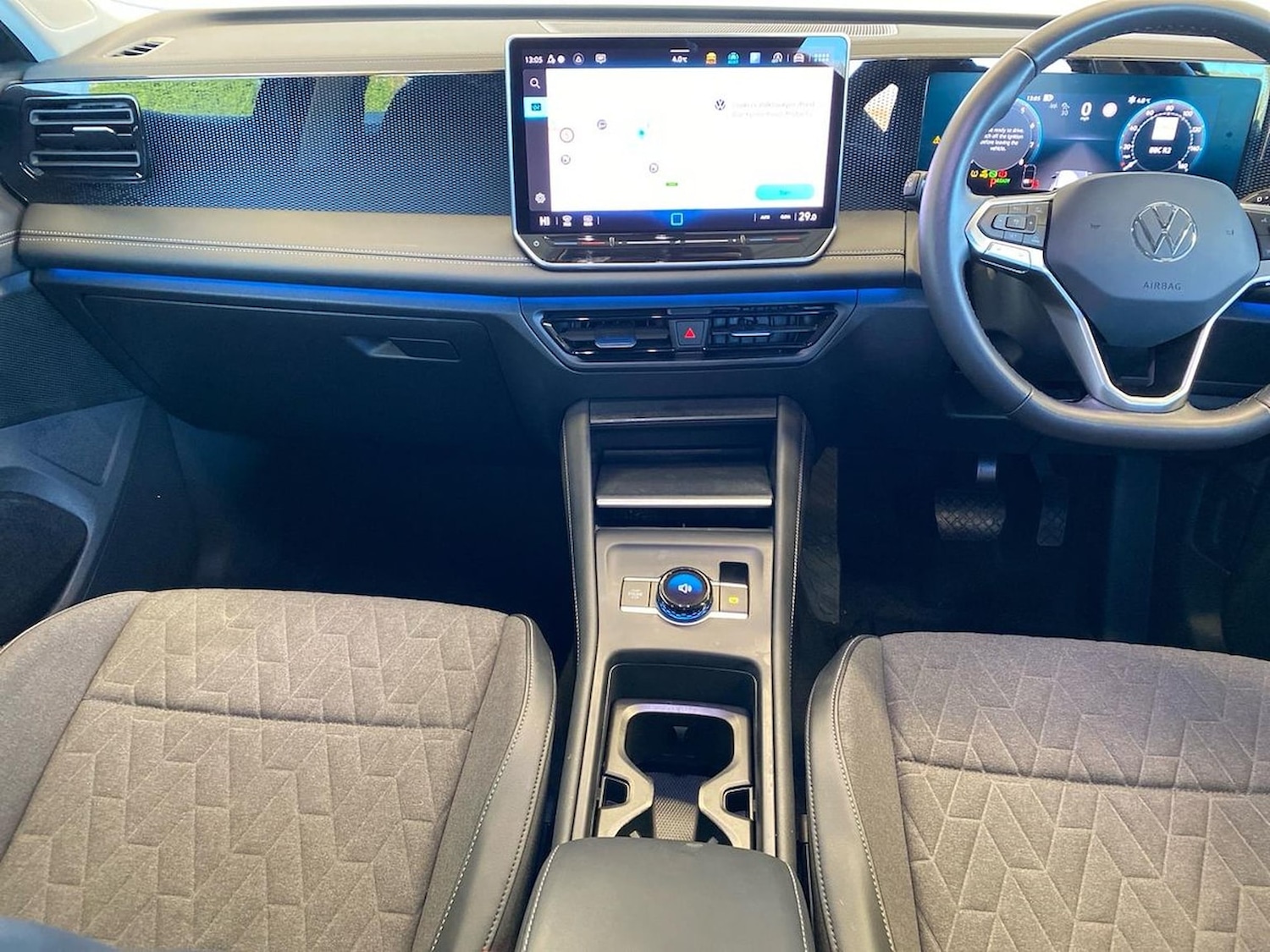 Used Volkswagen Tiguan 2024 for sale - 76694598: Photo 12