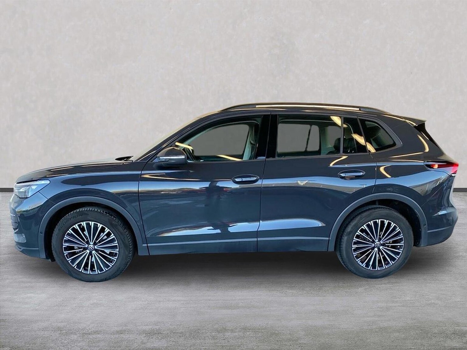 Used Volkswagen Tiguan 2024 for sale - 76694598: Photo 18