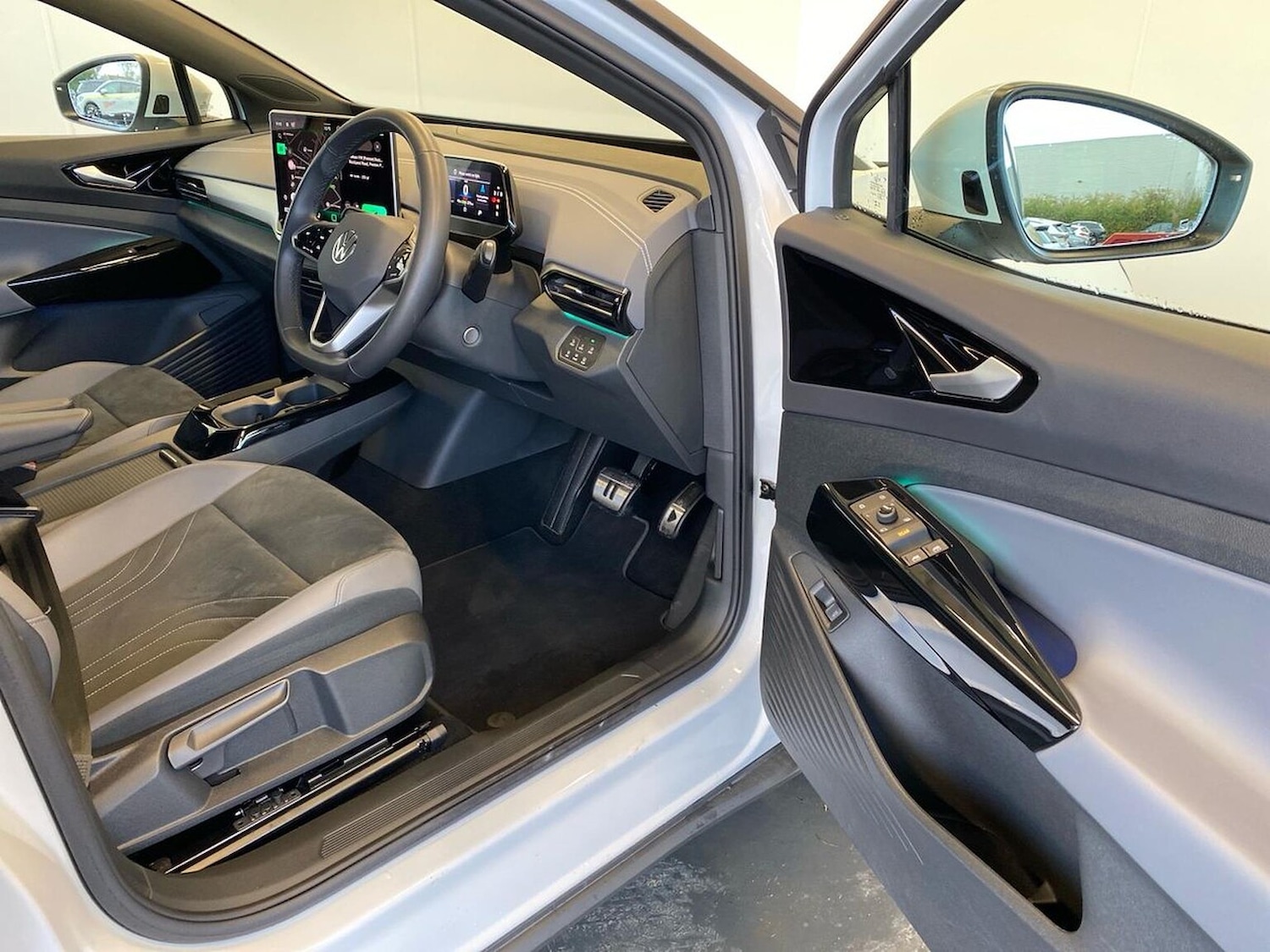 Used Volkswagen ID.4 2025 for sale - 76725904: Photo 21