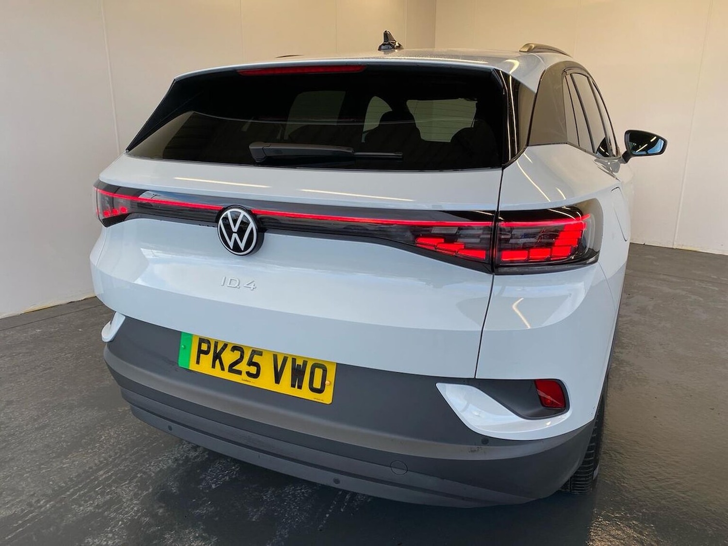 Used Volkswagen ID.4 2025 for sale - 76725904: Photo 35