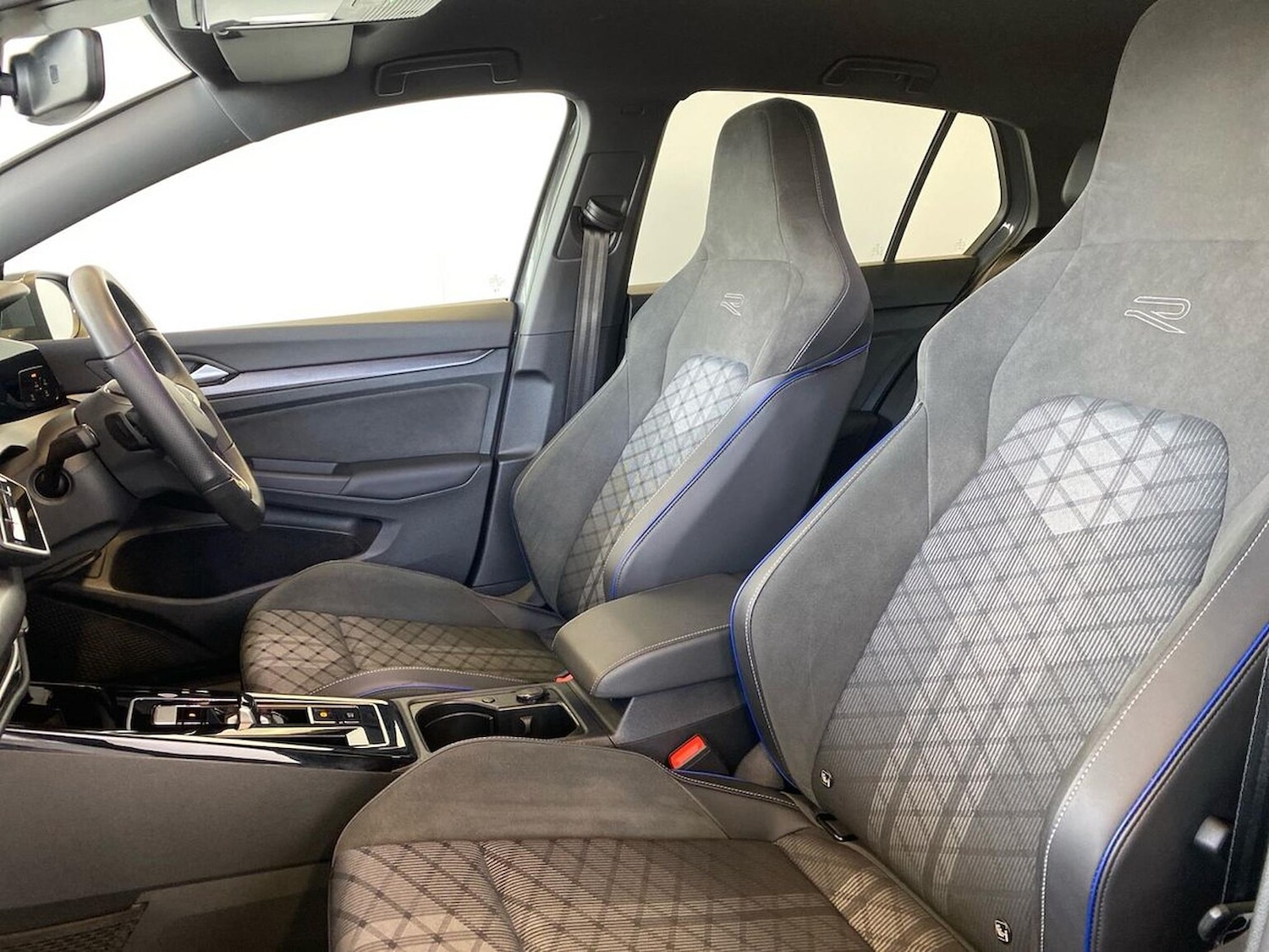 Used Volkswagen Golf 2025 for sale - 78176515: Photo 39