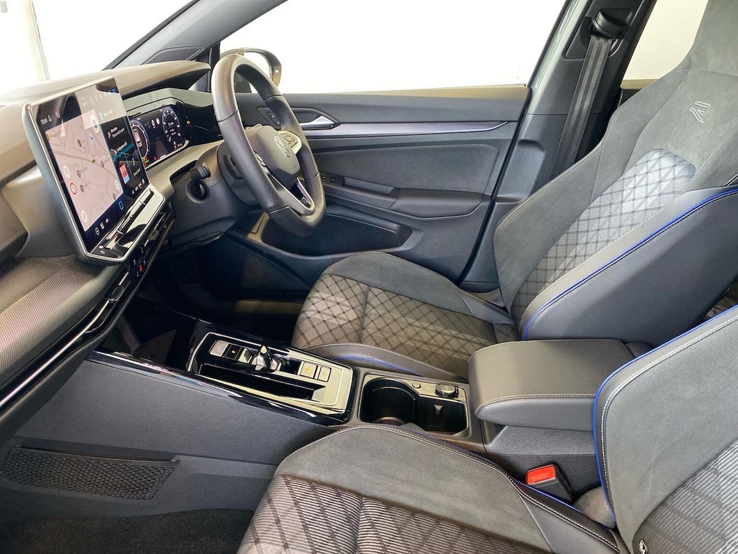 Used Volkswagen Golf 2025 for sale - 78176515: Photo 40