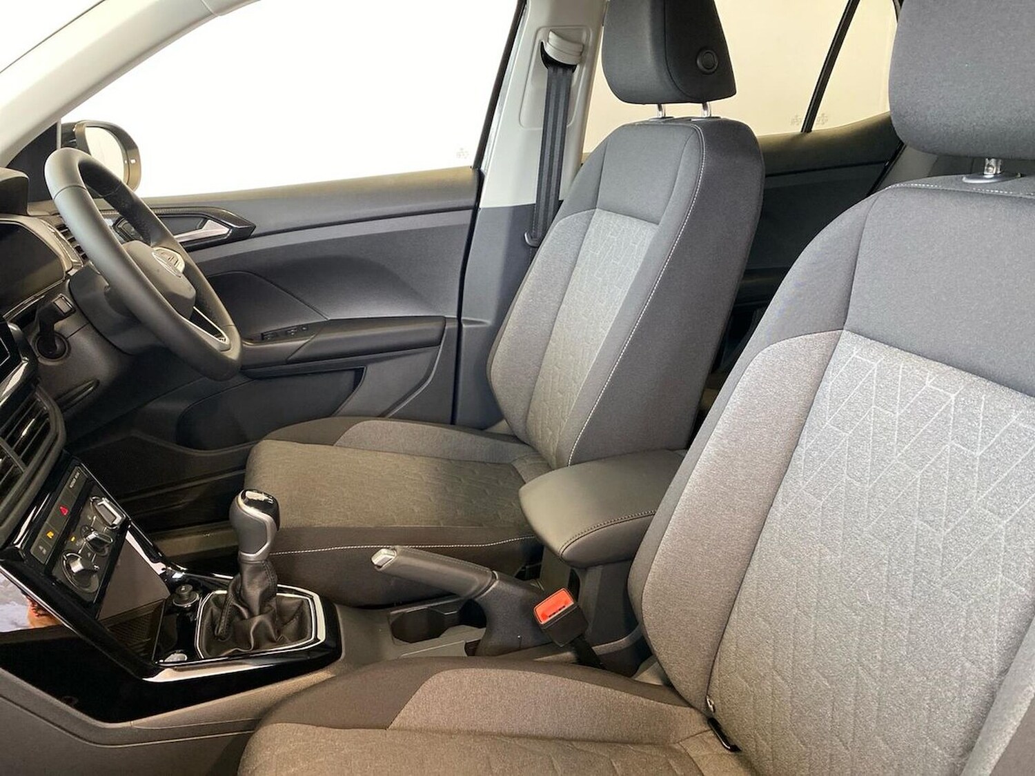 Used Volkswagen T-Cross 2026 for sale - 77901693: Photo 39