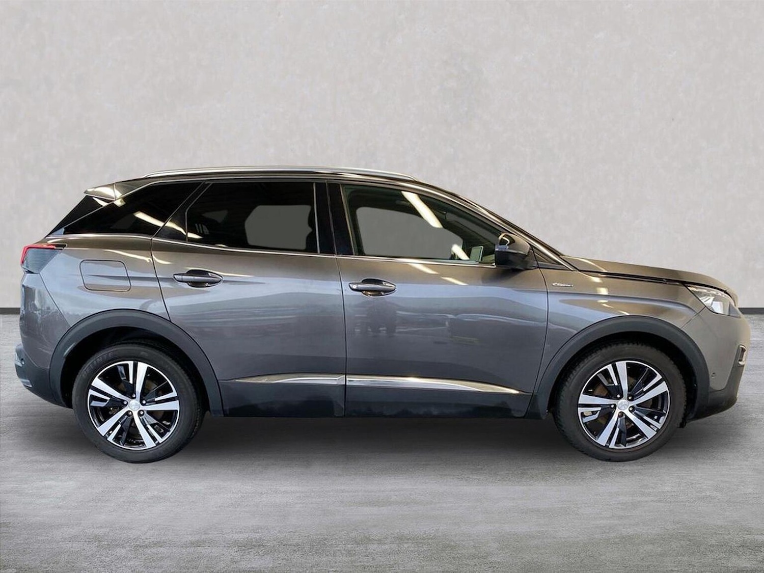 Used Peugeot 3008 2019 for sale - 77888590: Photo 3