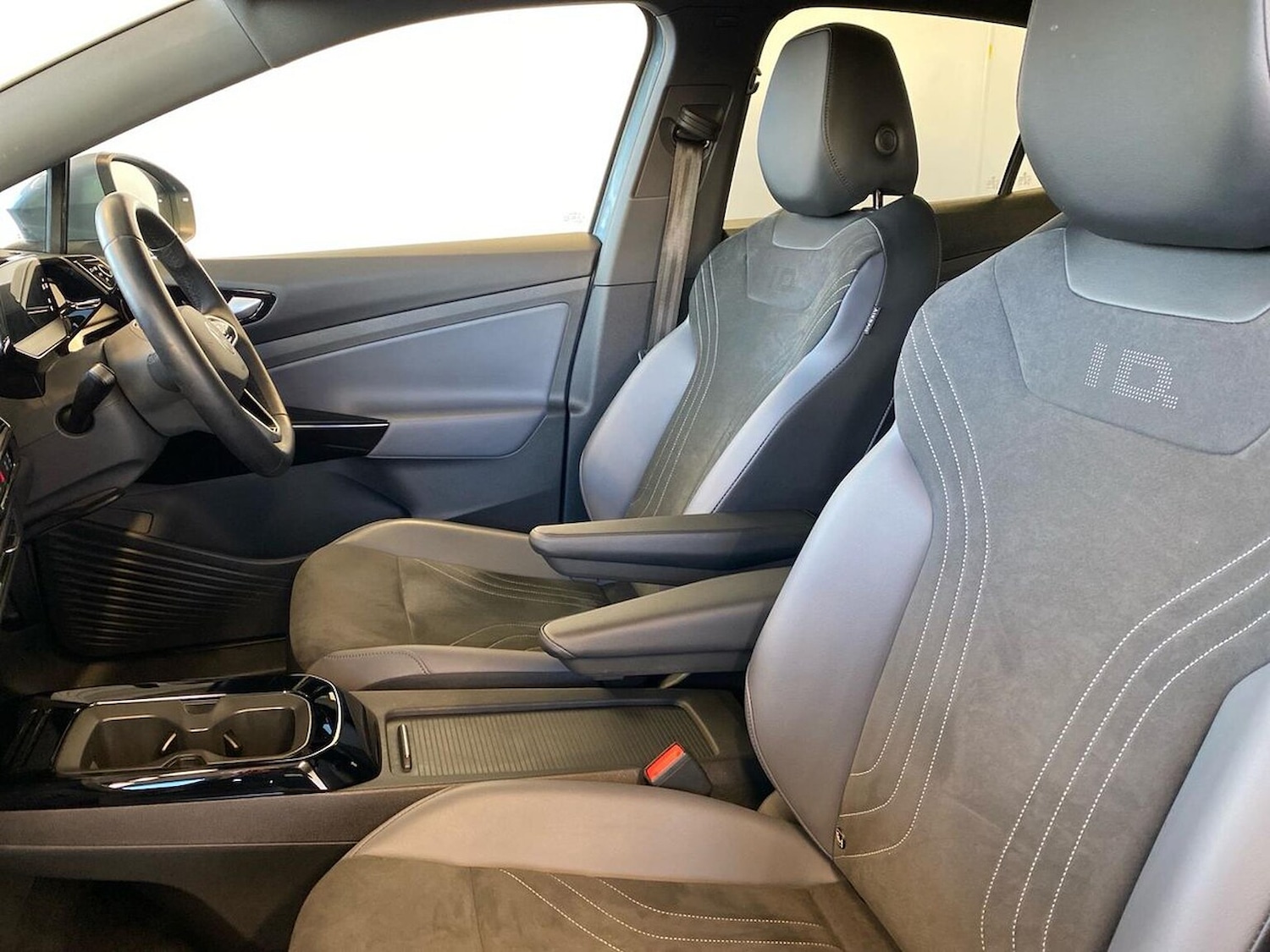 Used Volkswagen ID.5 2022 for sale - 77946112: Photo 39