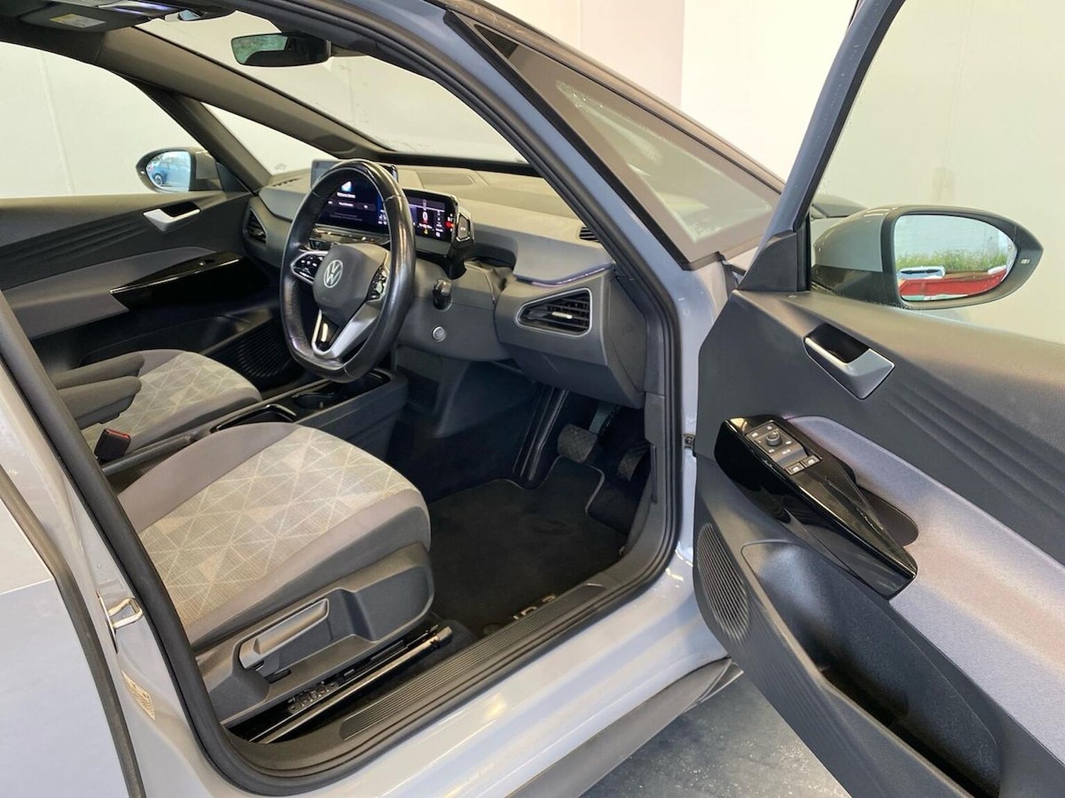 Used Volkswagen ID.3 2021 for sale - 77077289: Photo 23
