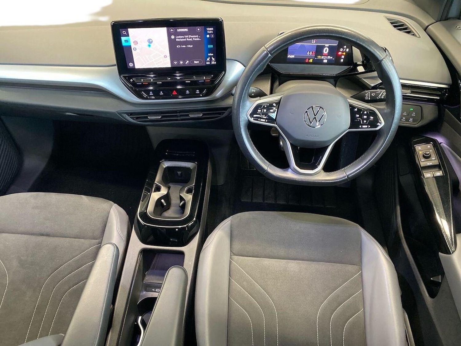 Used Volkswagen ID.4 2022 for sale - 76637721: Photo 9